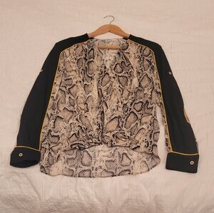 Chic Snakeskin Print Top with Red Detail